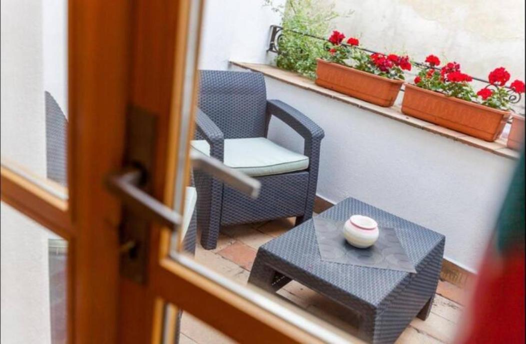Zmrzlinovy Domecek Apartment Mikulov Exterior foto